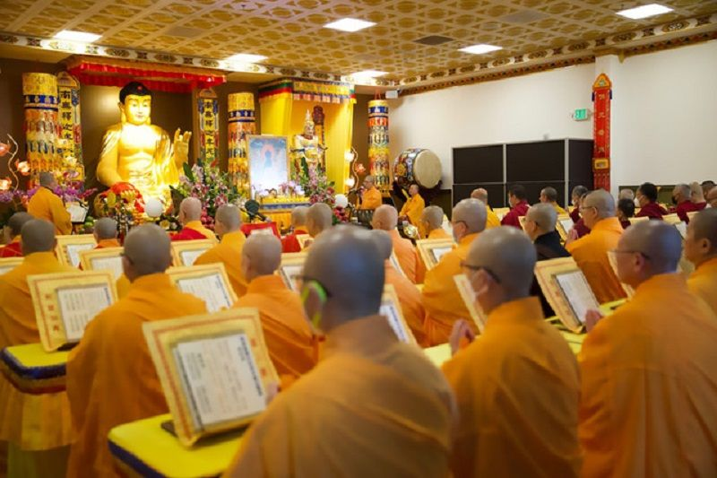 世界佛教总部副主席 释证达教尊主法 南无药师如来佛诞法会 为世界祈福-图片3