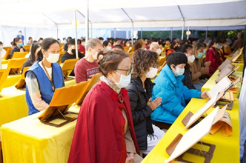 世界佛教总部副主席 释证达教尊主法 南无药师如来佛诞法会 为世界祈福-图片2