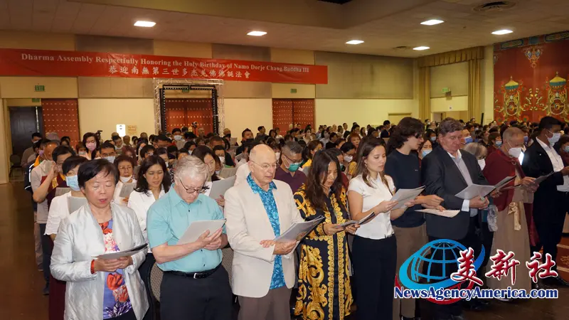 【美新社资讯】2025年《南 无 第 三 世 多 杰 羌 佛 经 藏 总 集》新卷隆重发行 全球佛教徒蒞美，共沐佛恩迎经藏-图片11